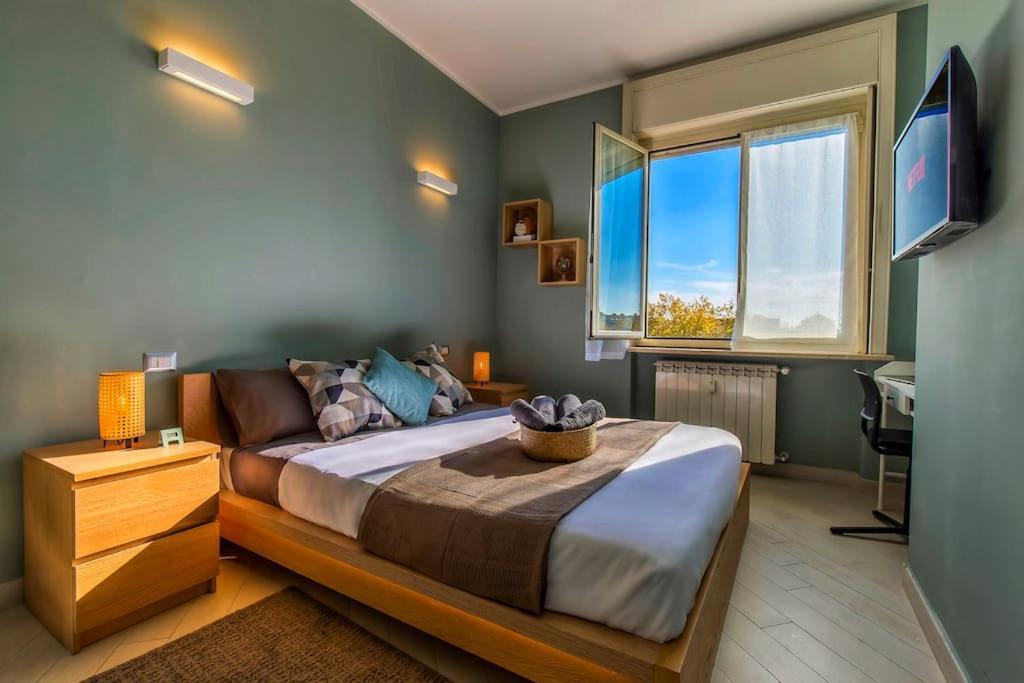 Charmy & Cozy Panoramic Flat 50m From M4 Stop *
