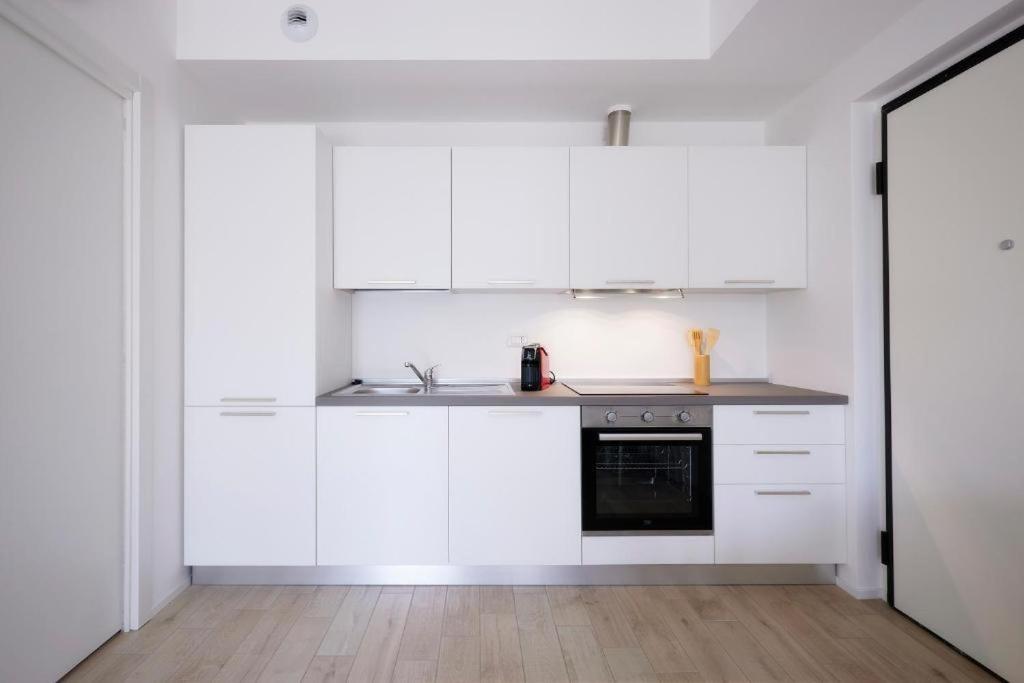 Postumia Joy - Sansiro Stadium - San Carlo Hospital Apartamento