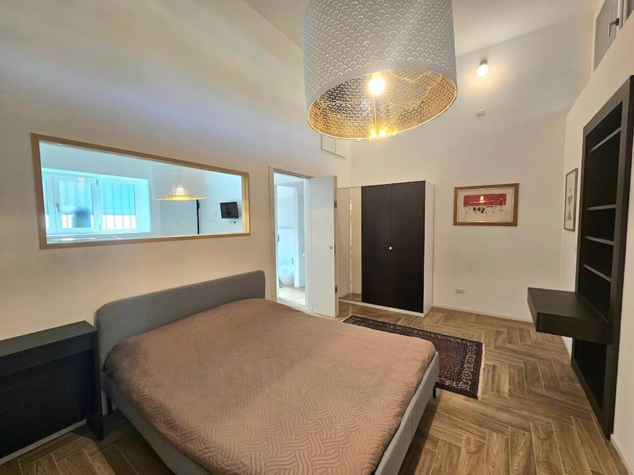 Grazioso Bilocale Ristrutturato Vicino Stazione/metro Apartamento *