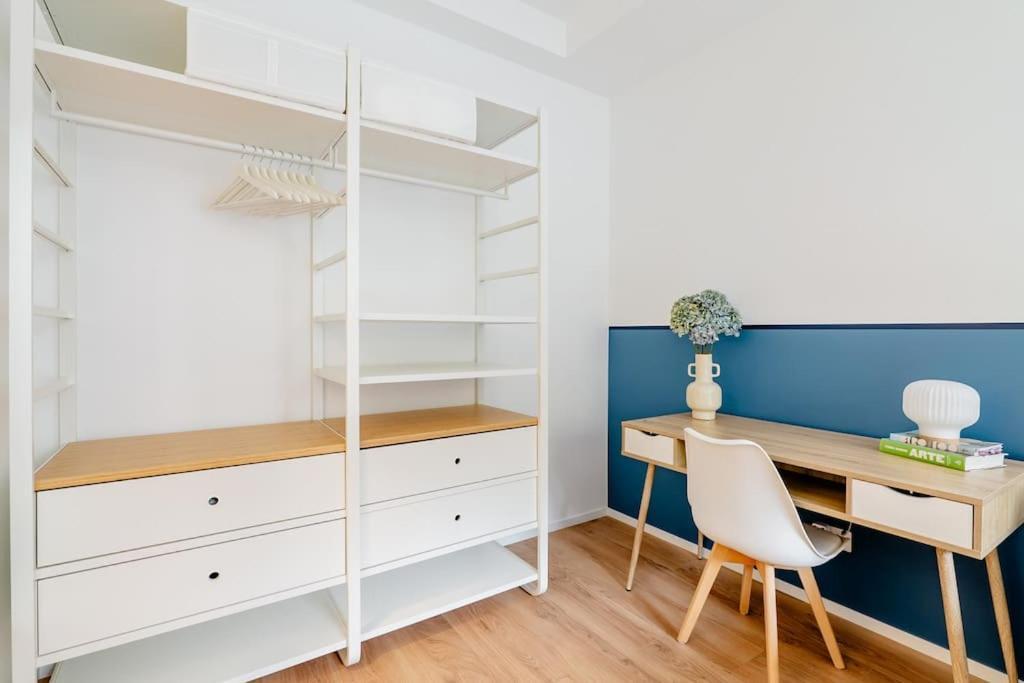 Luxury 1 Bedroom Apartment, Close To San Siro, Fiera And 10 Min Metro To Duomo Apartamento