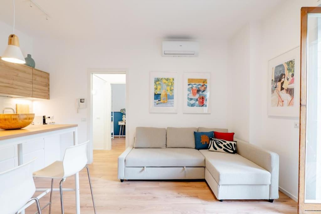 Luxury 1 Bedroom Apartment, Close To San Siro, Fiera And 10 Min Metro To Duomo * Milão