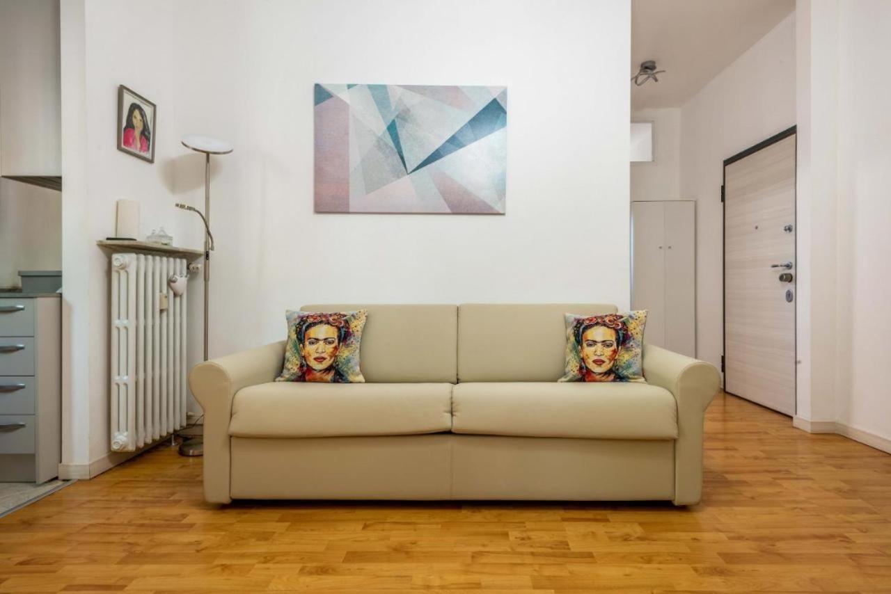 Cozy Near To Fashion District Mailand