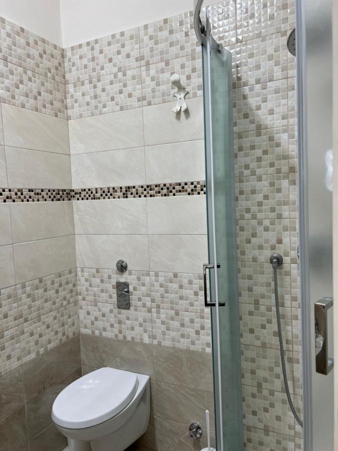 Apartment House Suada Mailand