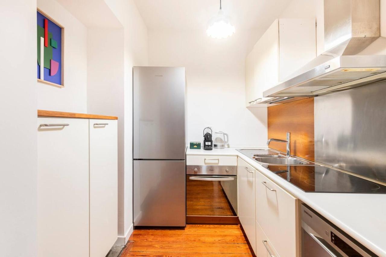Bocconi 2 In Stile Corte Milanese Apartment