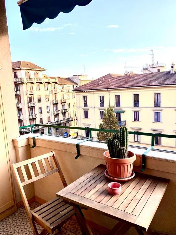 Apartamento Daniela's Spazioso Ai Navigli