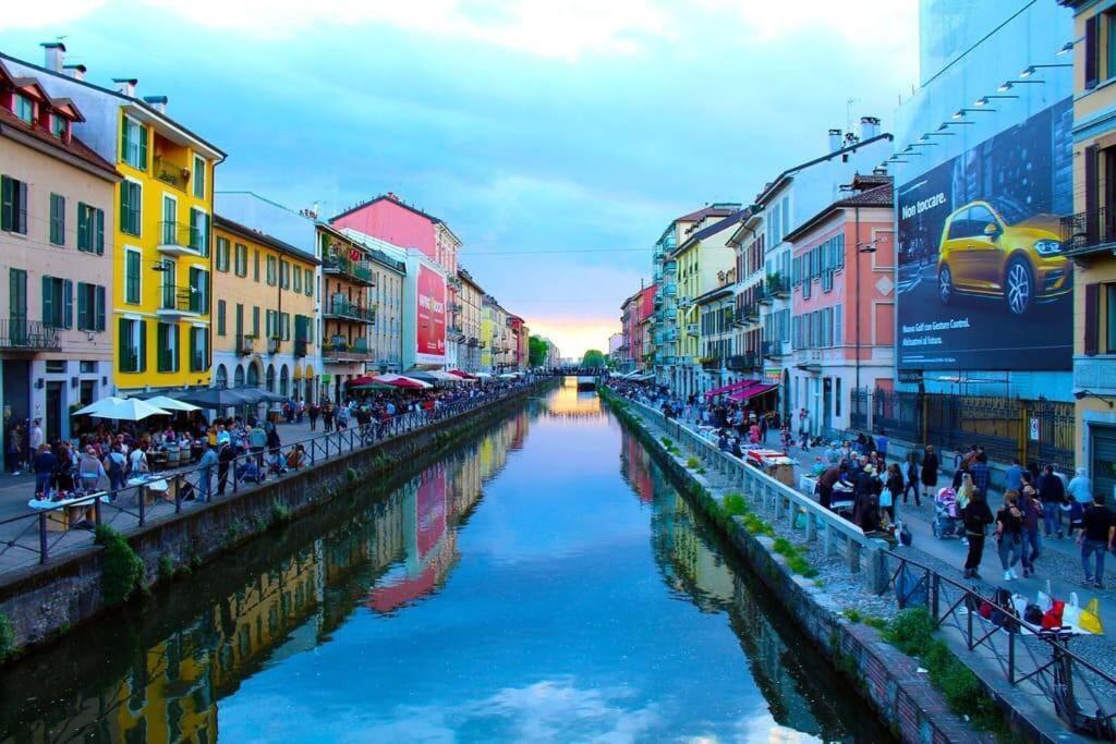 Apartamento Daniela's Spazioso Ai Navigli Milão