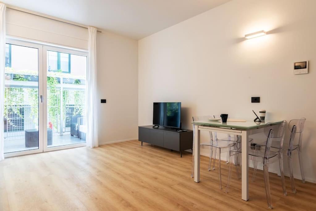 Emotichome 8 E 9 Flexyrent Studio Apartment *