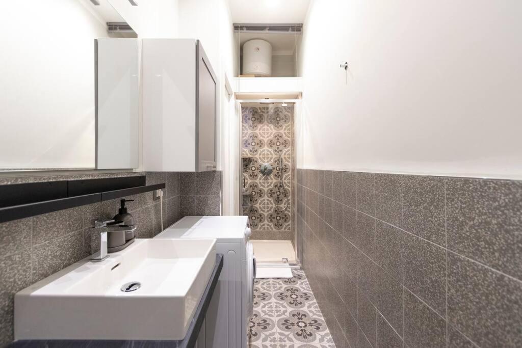 The Italian Design - 10 Minutes To Duomo Apartment Milan