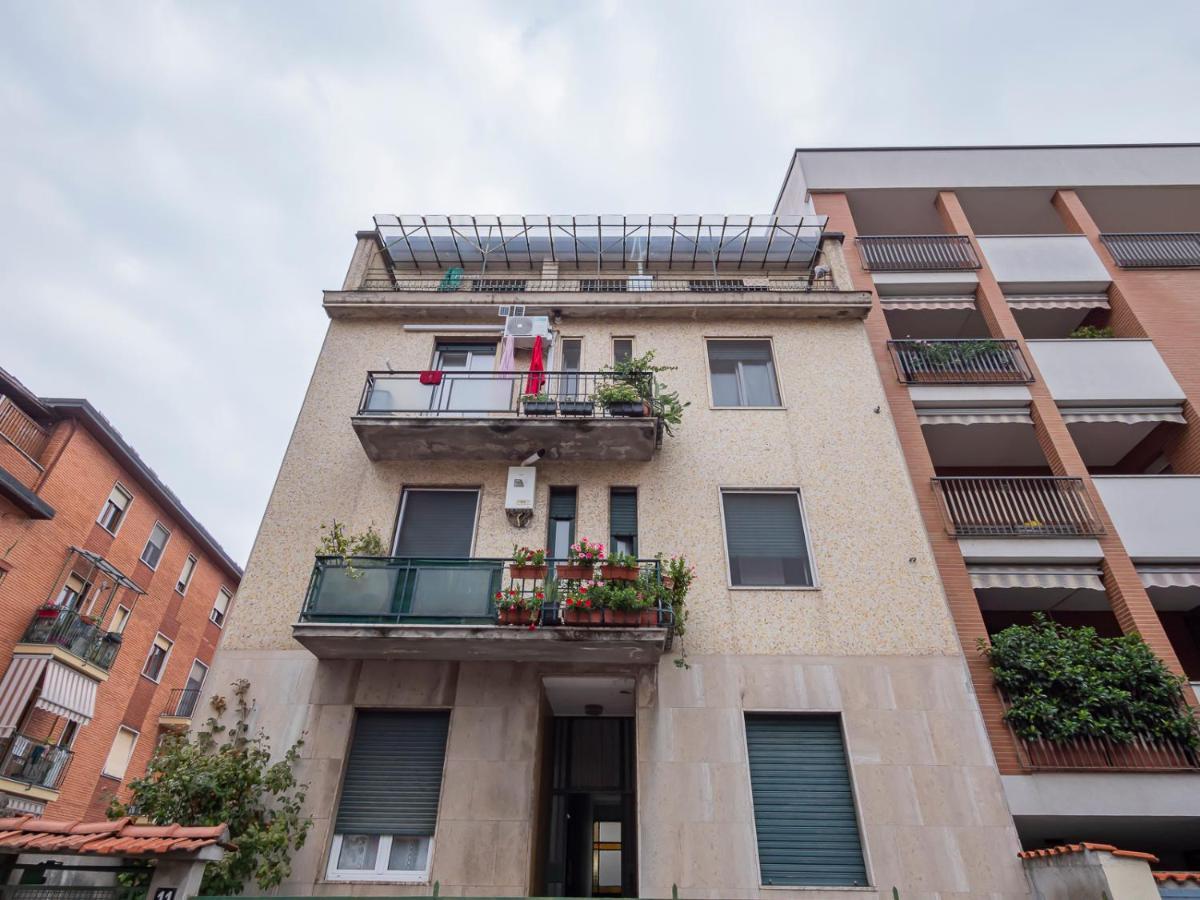 Apartment Ihost Flat - Sestini 11
