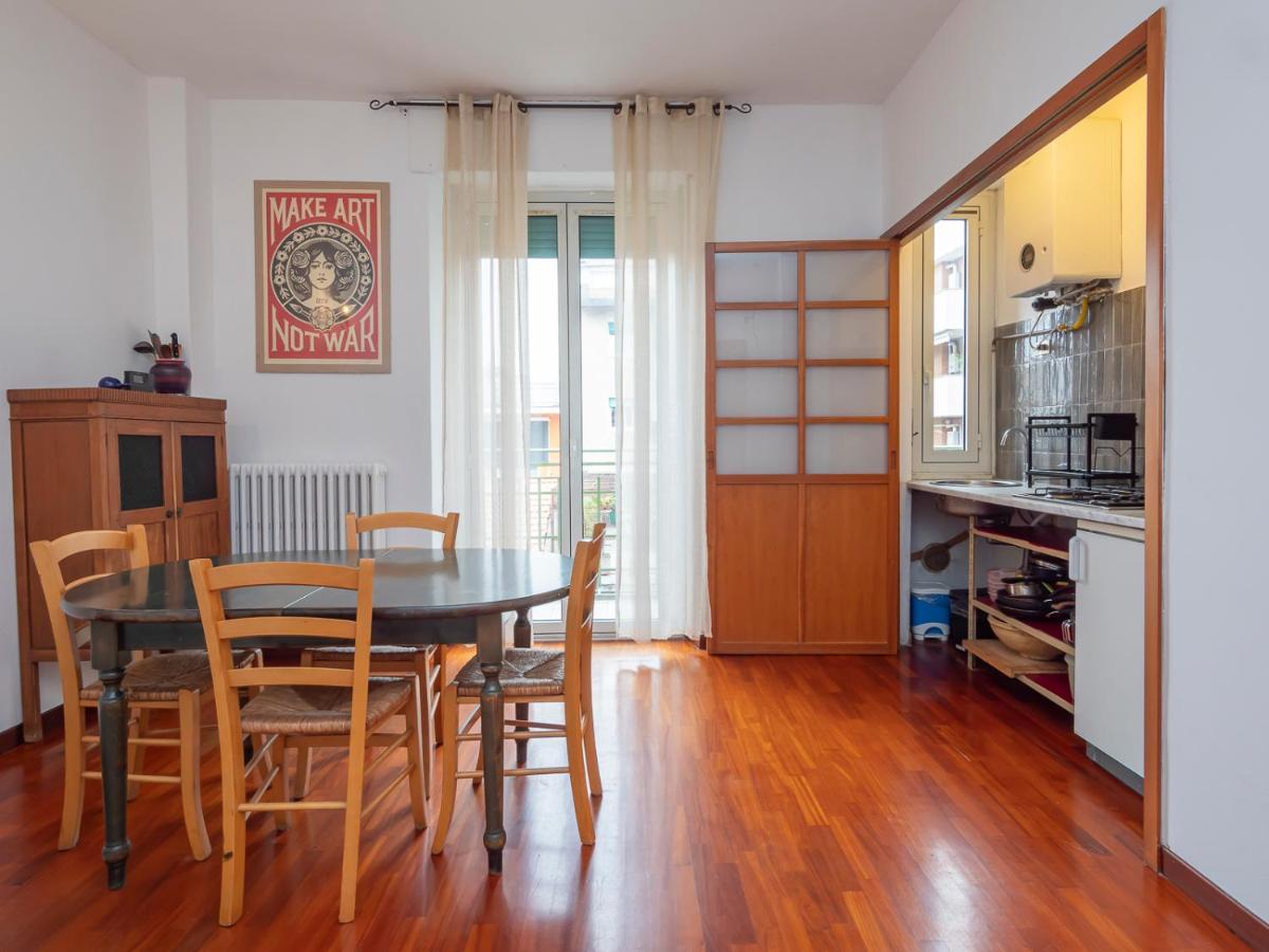 Apartment Ihost Flat - Sestini 11