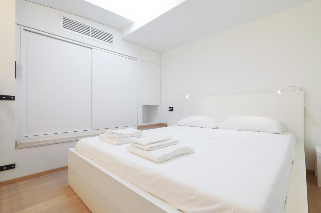 Apartment Mila Cavalcabo Milan