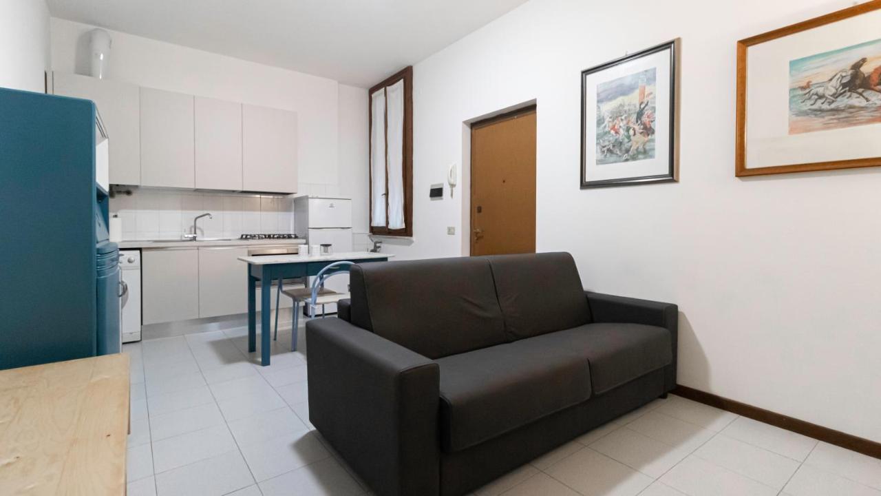 Italianway - Cesare Da Sesto 20 B * Milan