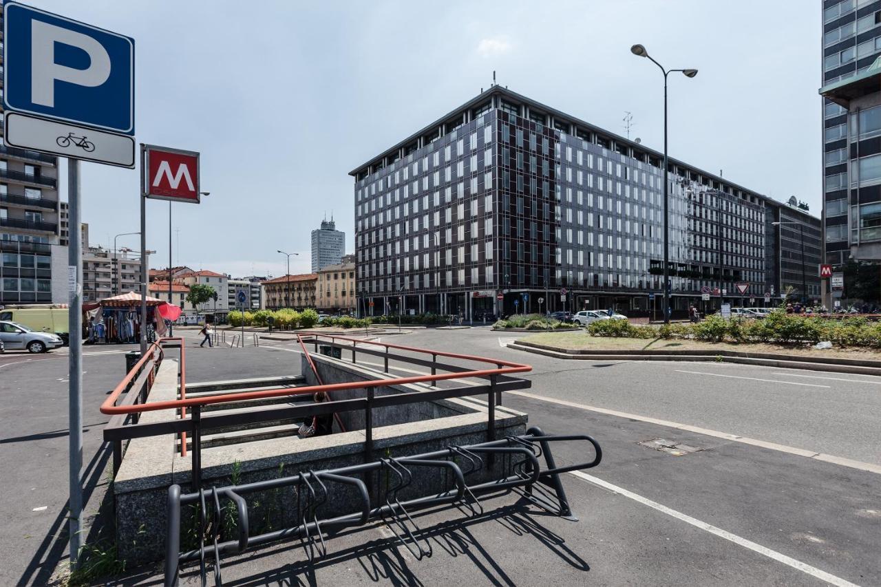 Apartment Stayeasy Sesia5 - 4 Bedrooms Penthouse, 2 Baths Mailand
