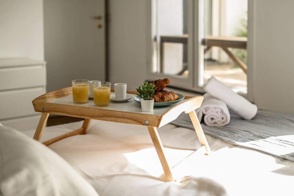 Buenos Aires' Nest - 10 Minutes From Duomo With Terrace Apartment *