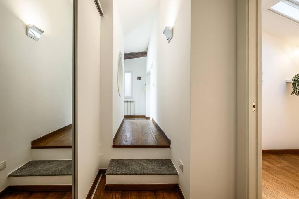 Buenos Aires' Nest - 10 Minutes From Duomo With Terrace Apartment *