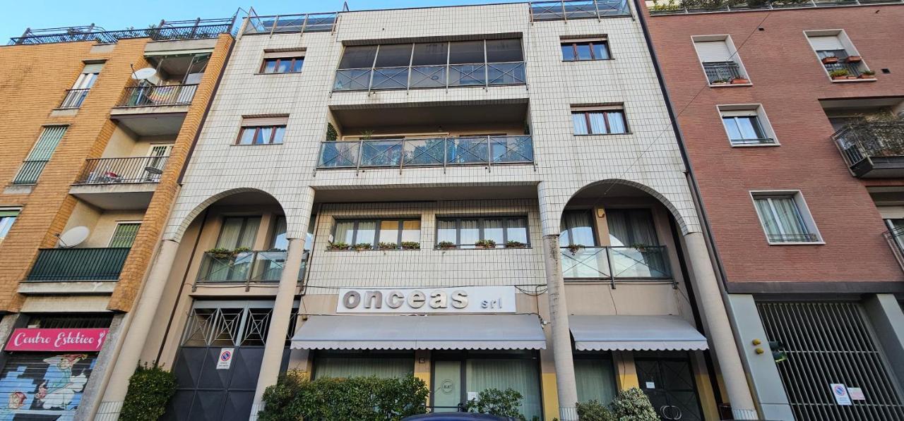 Ideal For Families,pets,business Apartment *