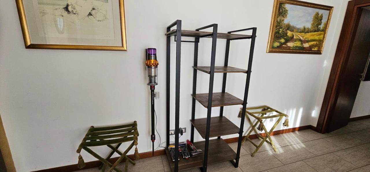 Ideal For Families,pets,business Apartment Mailand