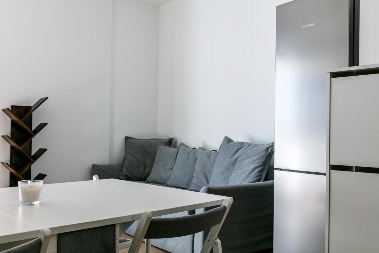 Apartamento Dehomes - Bicocca Village 28 Milão