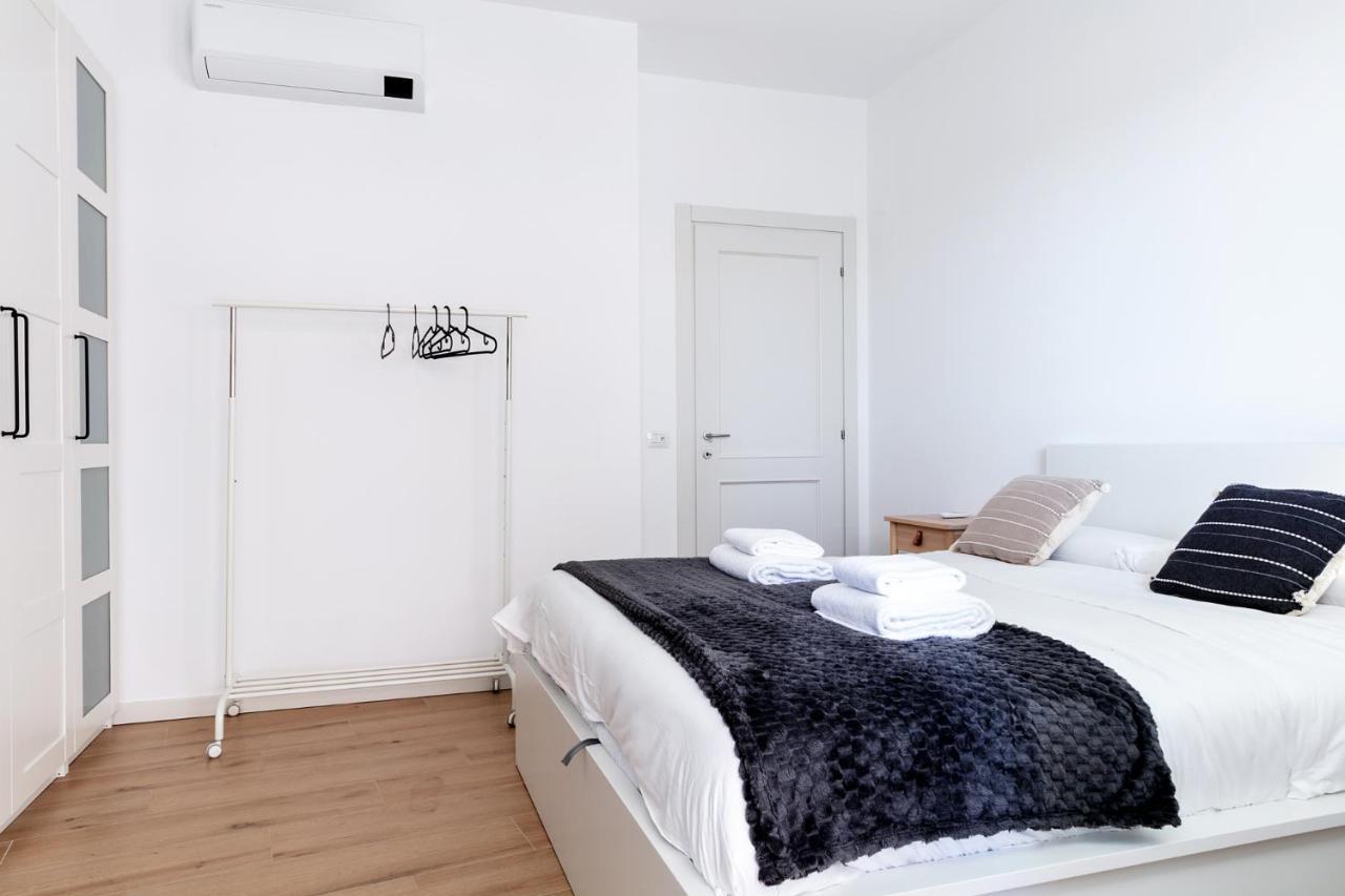 Dehomes - Bicocca Village 28