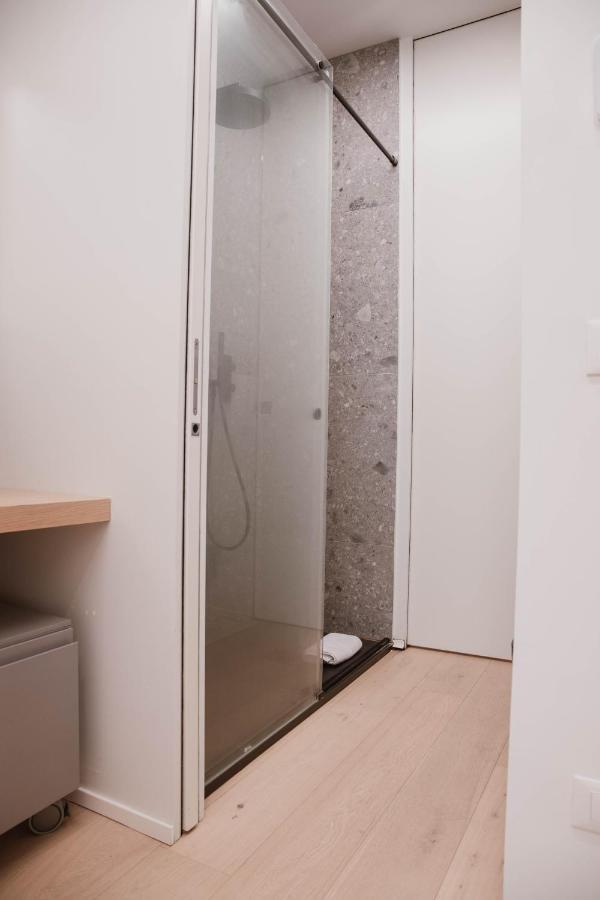 Apartment Luvi - Varese Mailand