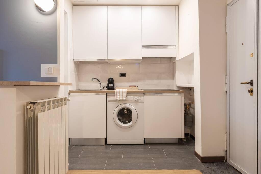 Frisi Fast Wifi Aircon Flexyrent Apartamento Milão