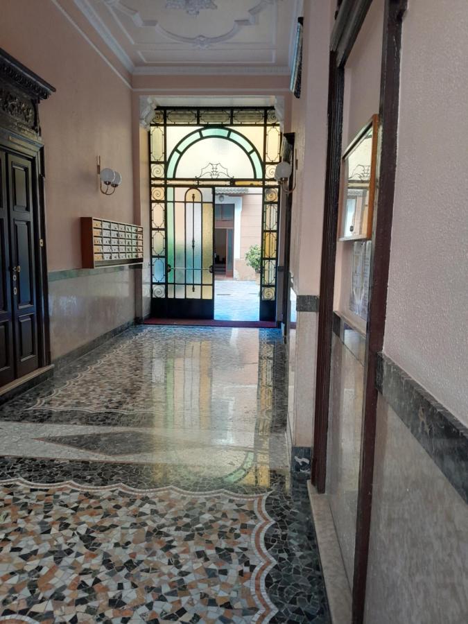Martina, Silenzioso A 100 Metri Dalla Metropolitana Apartamento