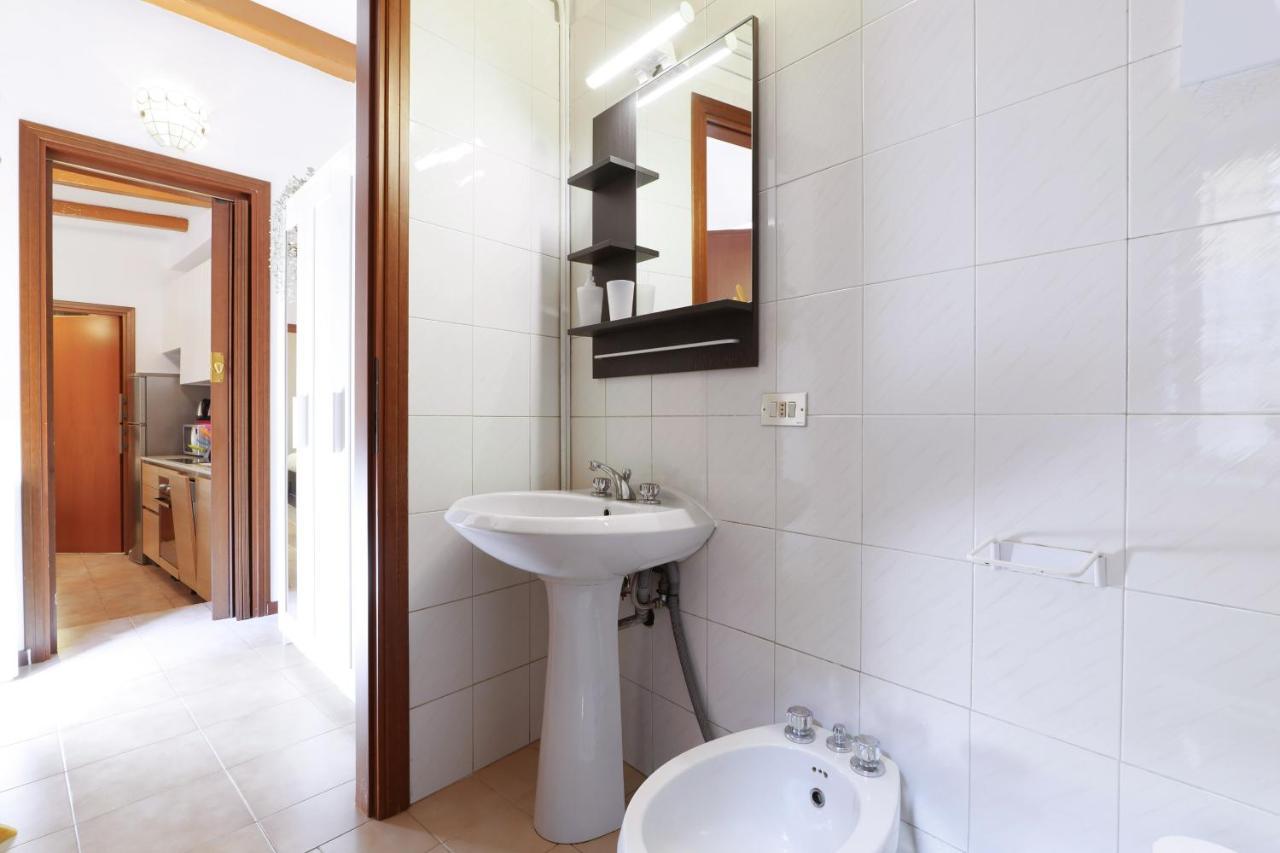 Primopiano - Colonne 18 Apartamento