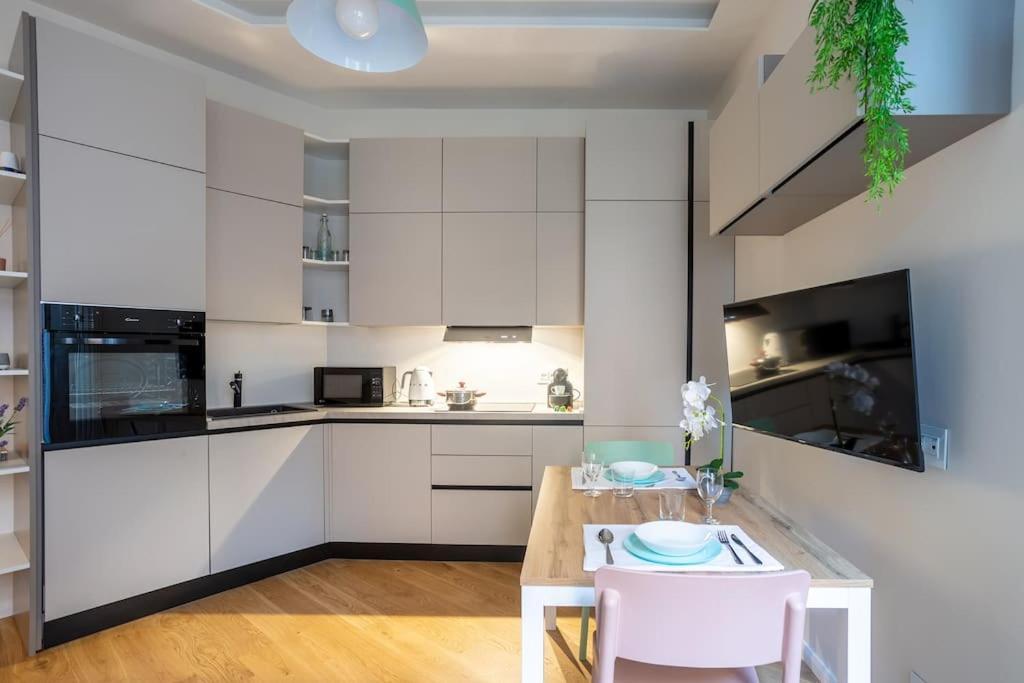 Marghera's Nest - Modern Design With Free Netflix And Wifi Apartment