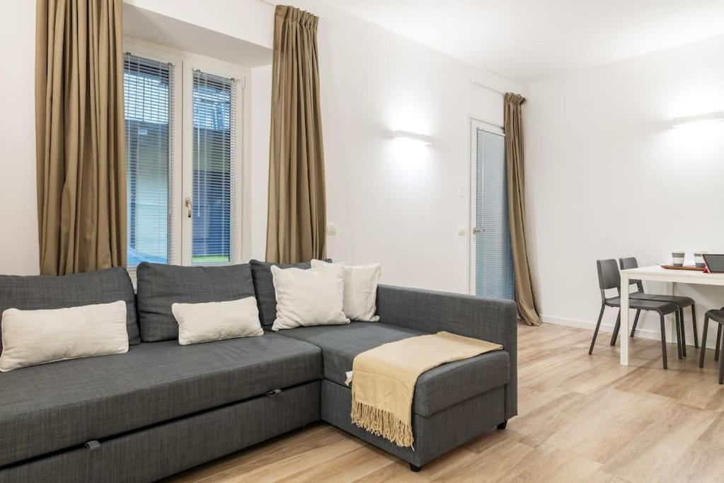 Mora Flexyrent A.c. - Colonne Apartment Milan