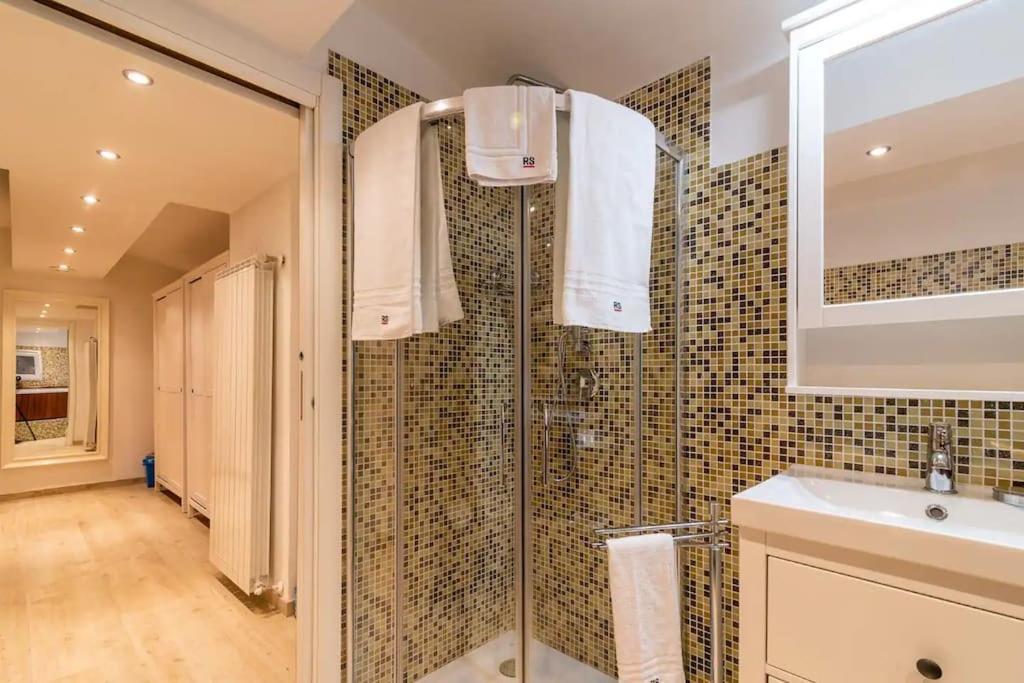 Moscova - Garibaldi Lusso, Sauna E Idromassaggio Apartment *
