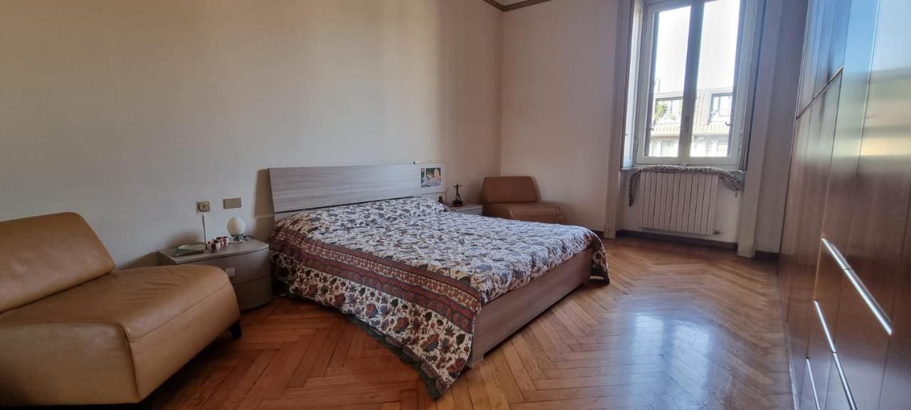 Apartment Uncle's House, 150 Mq Only Two Stops From Duomo *