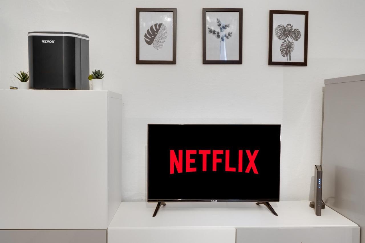 Comfy Free Wi-fi And Netflix, 4 Stops To Duomo Square Apartment *