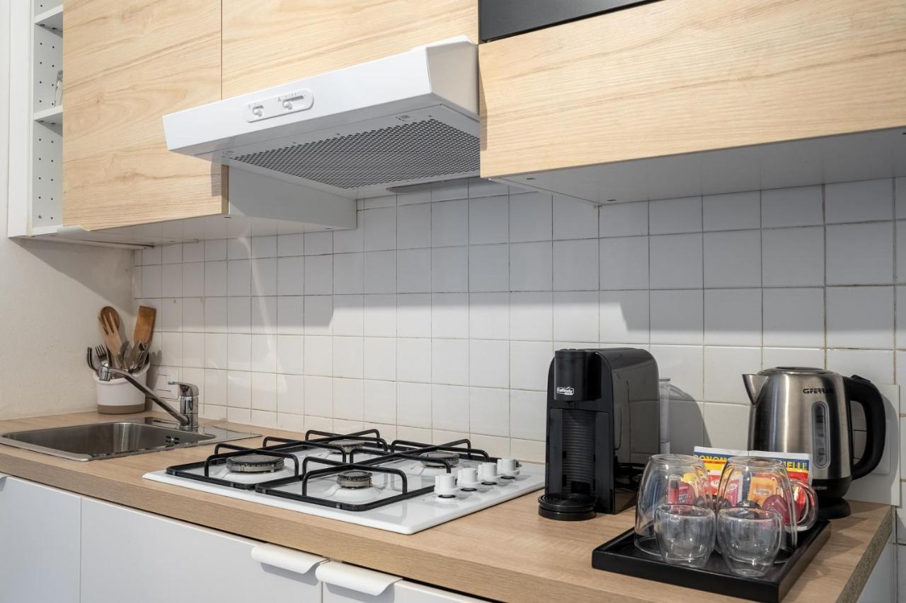 Comfy Free Wi-fi And Netflix, 4 Stops To Duomo Square * Mailand