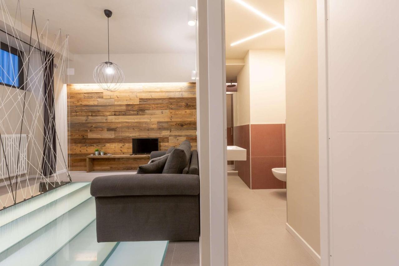 Mon43 -loreto-duomo- Nature House - Luxury Apartamento