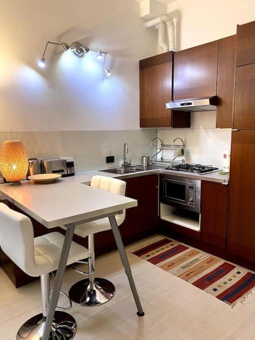 Apartment Loft Terrace - Navigli/darsena Milan