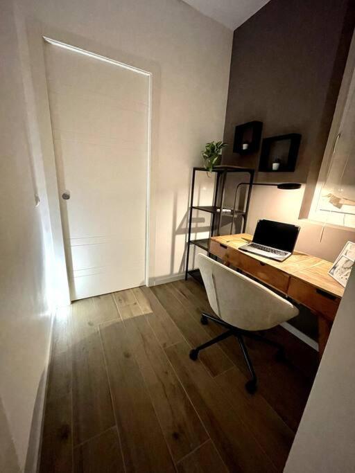 Guest Planet - Stylish Flat Bisceglie M1