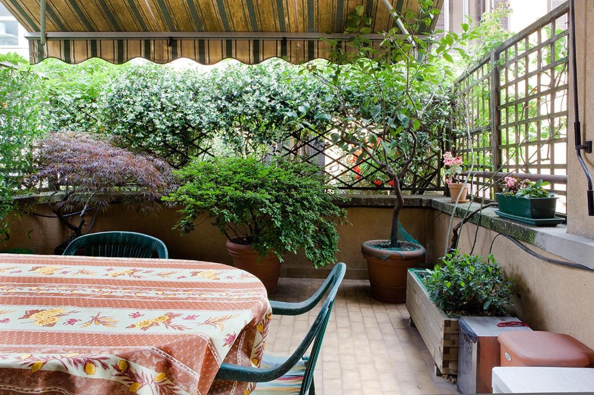 Apartment With Terrace In Mailand