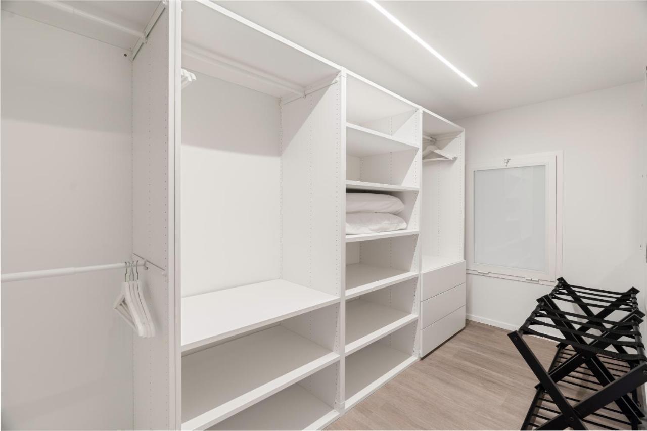 Modern Quiet Super Luxury Apartment