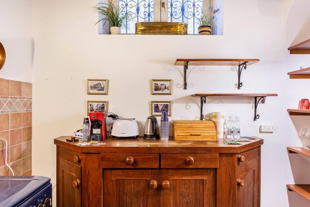 Vintage A Teatro Scala Apartment *
