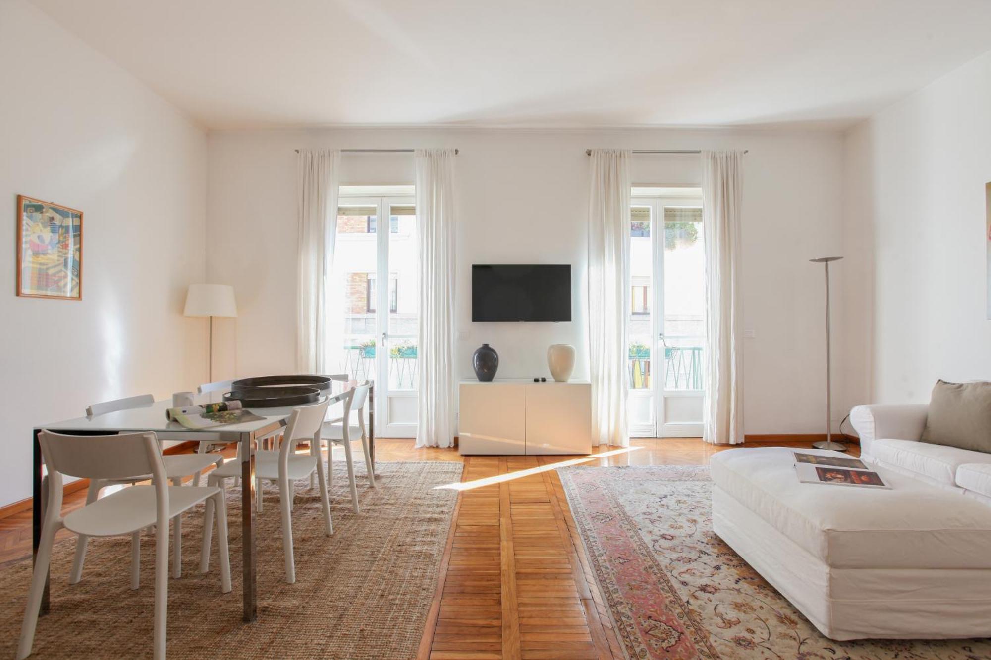 Hacca Collection - 3br Bocconi-navigli Apartment