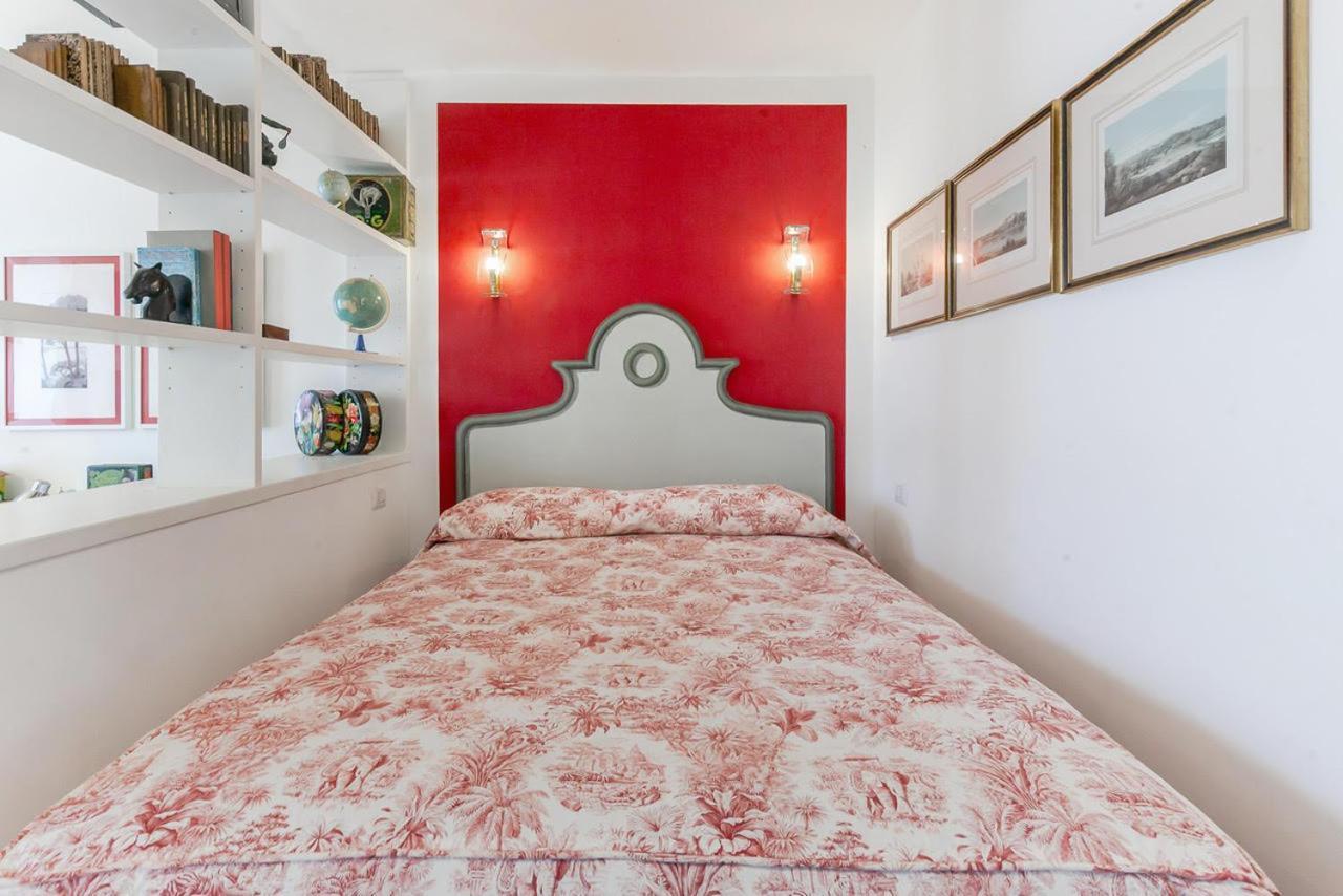 Charming And Elegant Historic Center Of Apartment Mailand