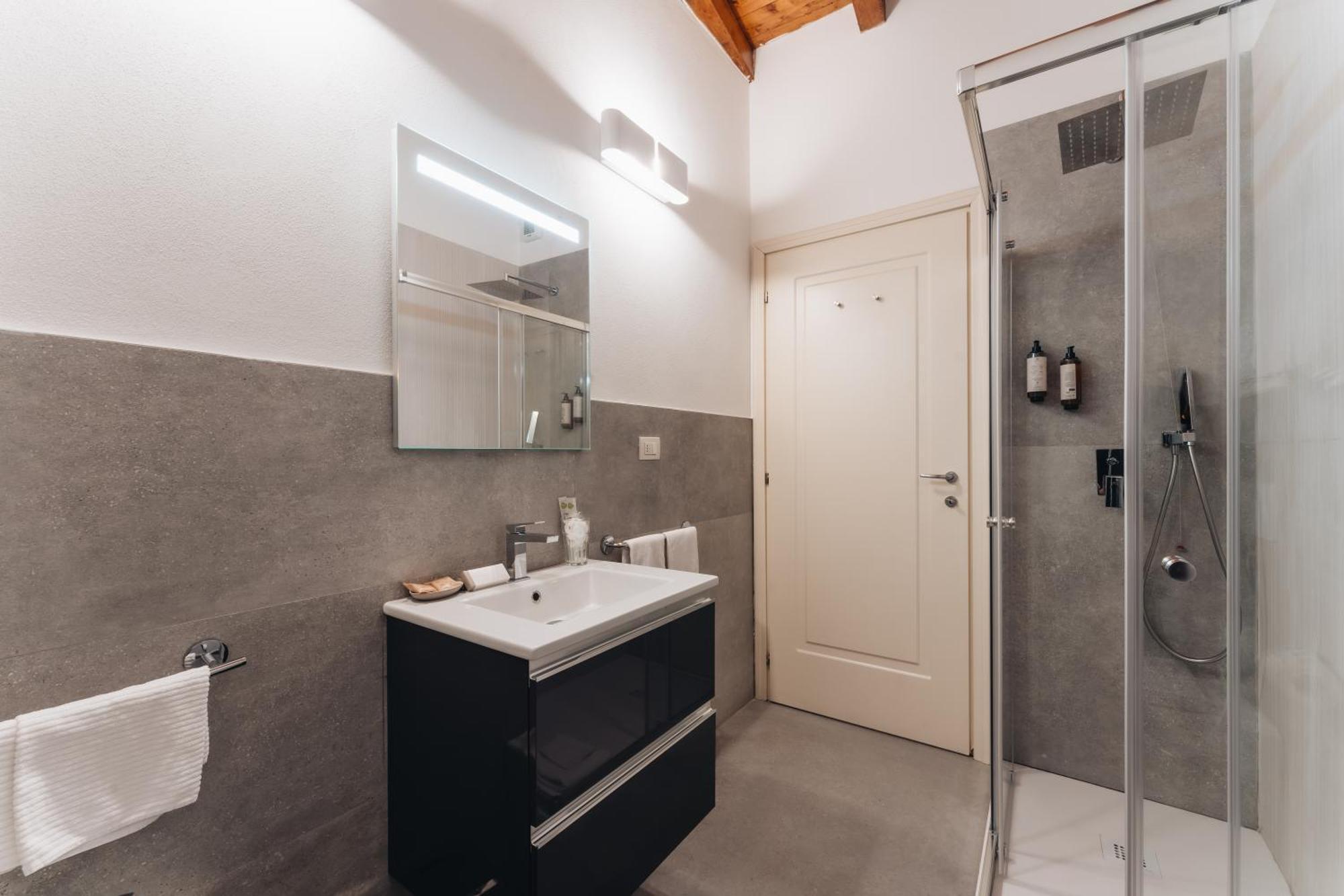 Charming Brera - Madonnina Apartment *