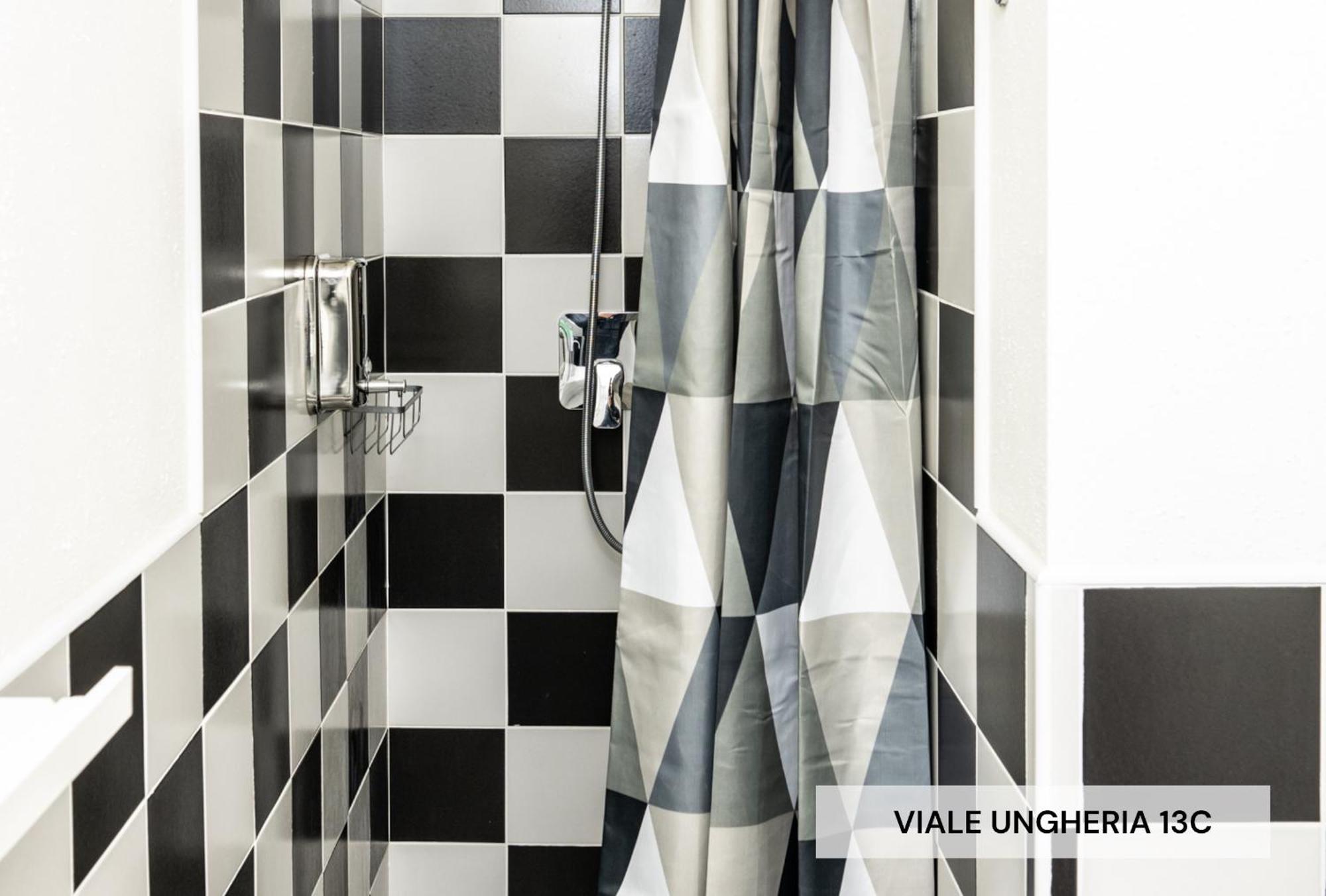 Con Bagno Privato 01