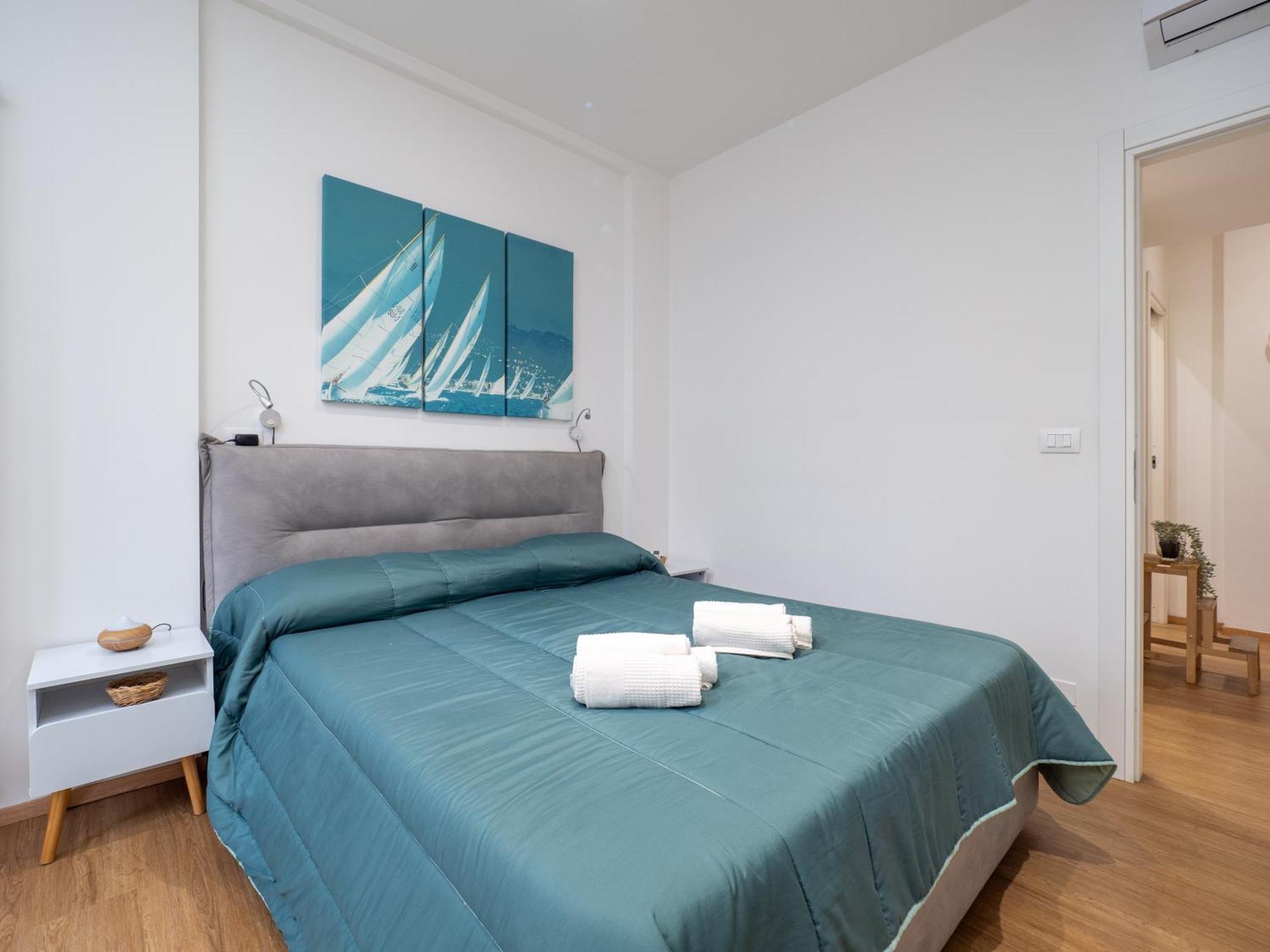 5 Guests - Modern With Balcony * Milan