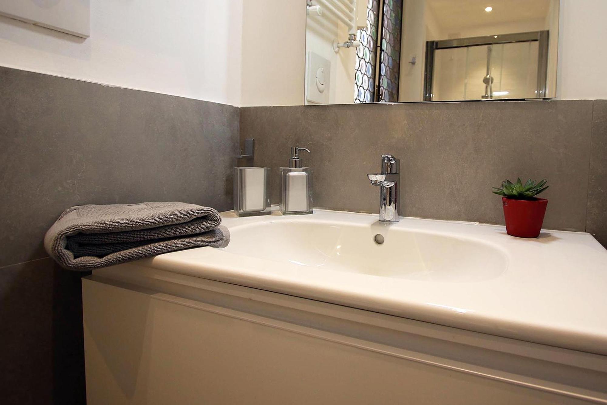 Apartamento Sahi - Residenza Bianca Di Savoia Milão