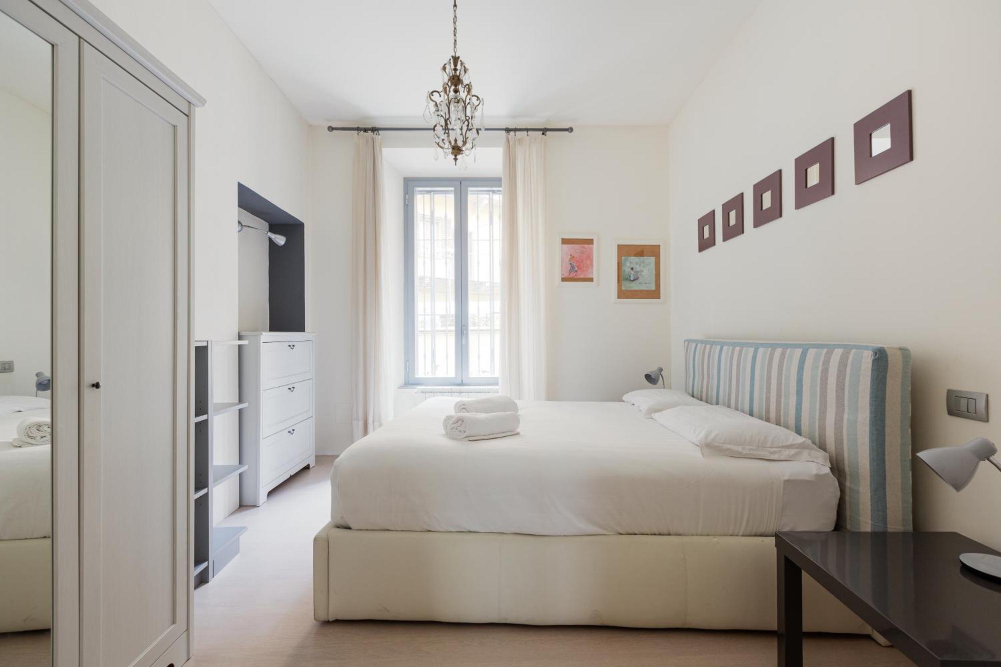 Bright - 650 M Far From Arco Della Pace Apartamento
