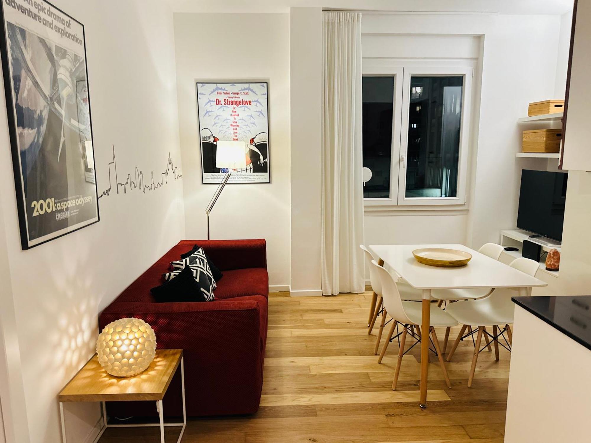 Xenia - Cozy Two-room In Station