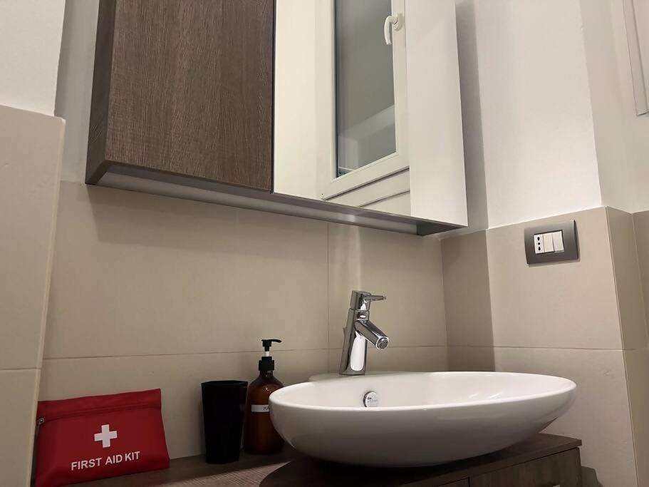 Florence Place Apartment *