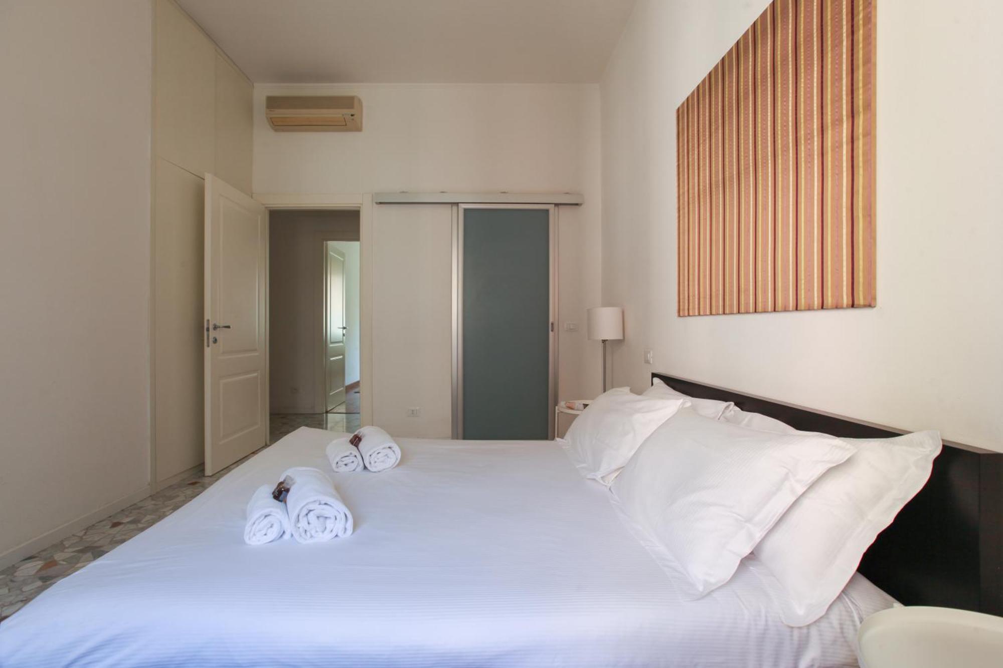 Hacca Collection - 3br Bocconi-navigli * Milan