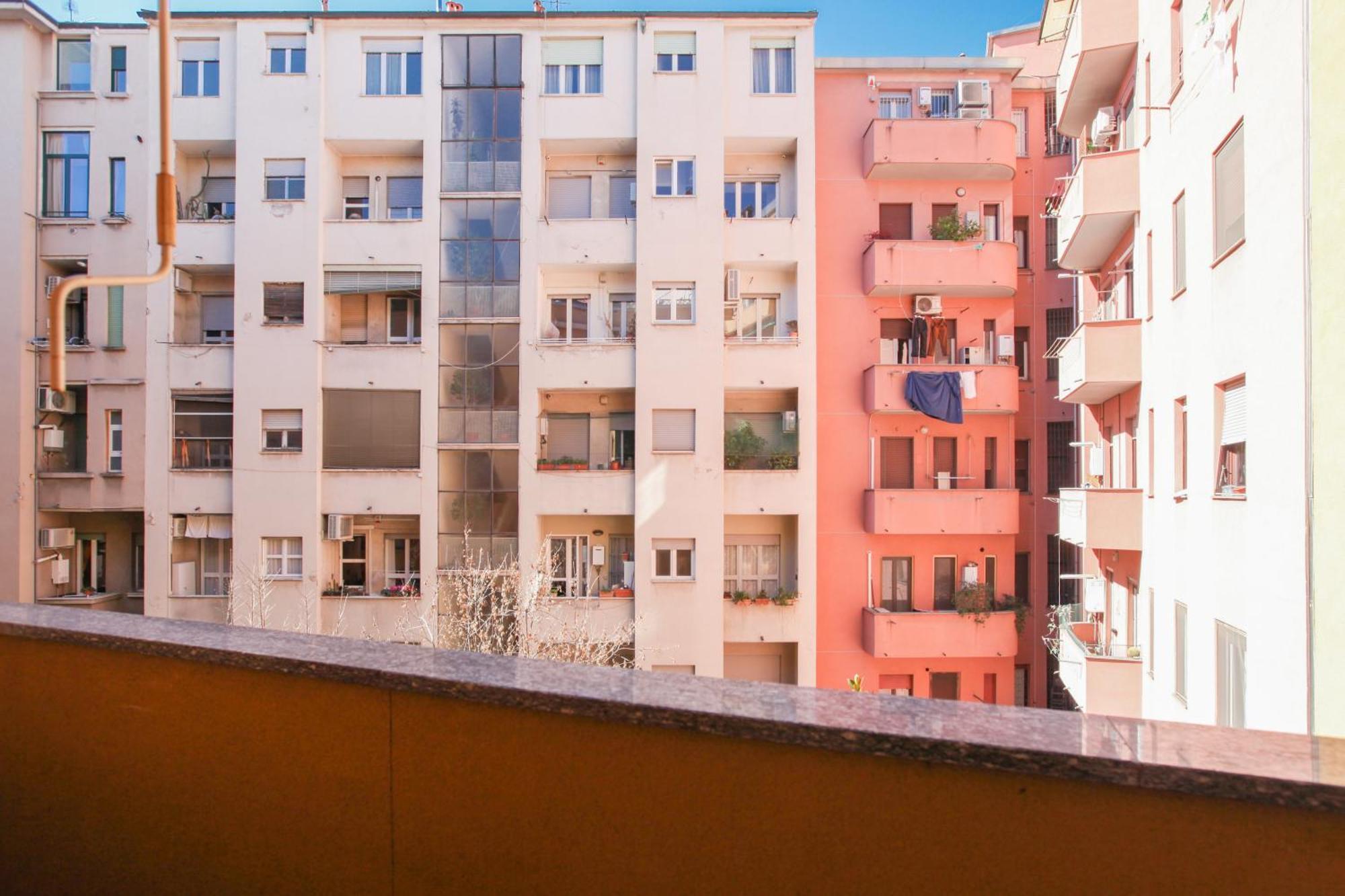 Hacca Collection - 3br Bocconi-navigli * Milan